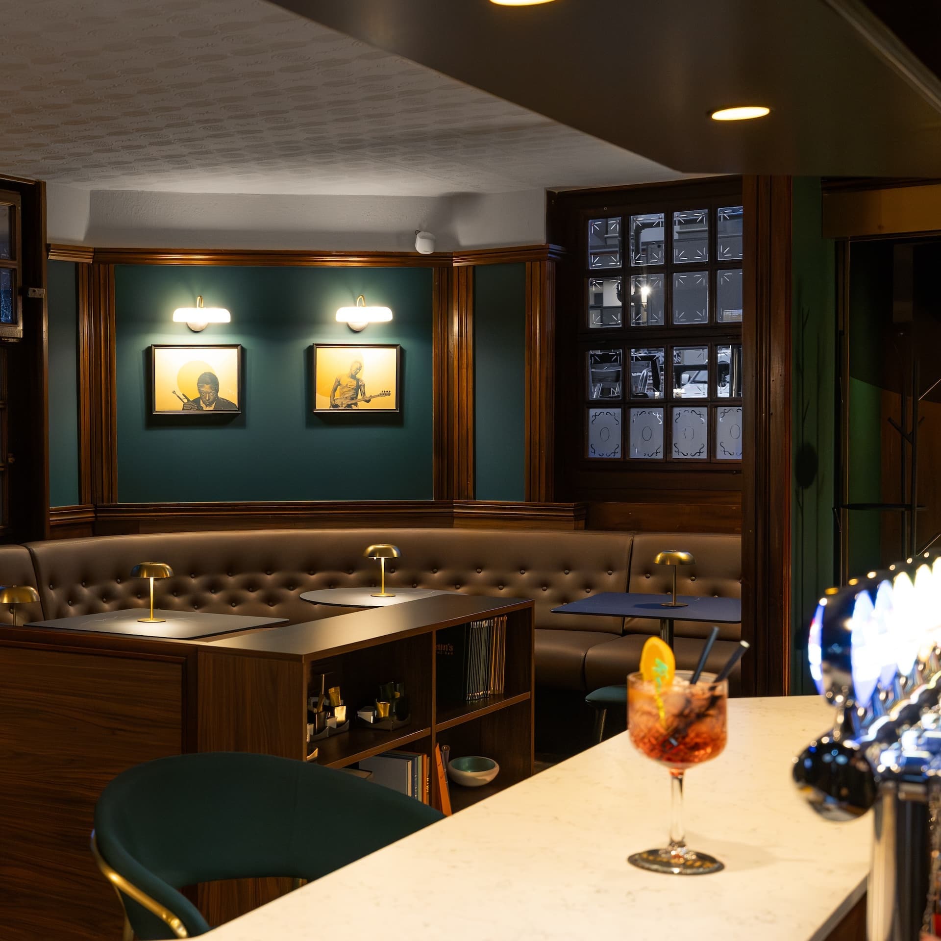 Adam's Lounge Bar
